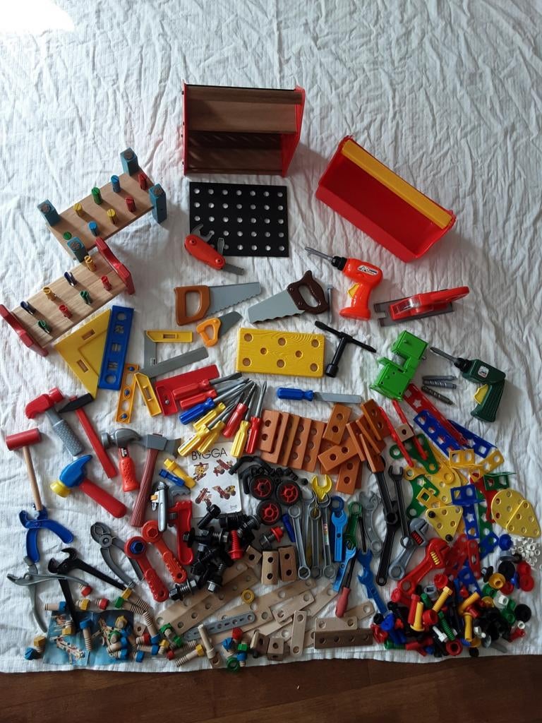 Kindergereedschap klussen kinderen motoriek€ 7.50, Ophalen of Verzenden, Jongen of Meisje