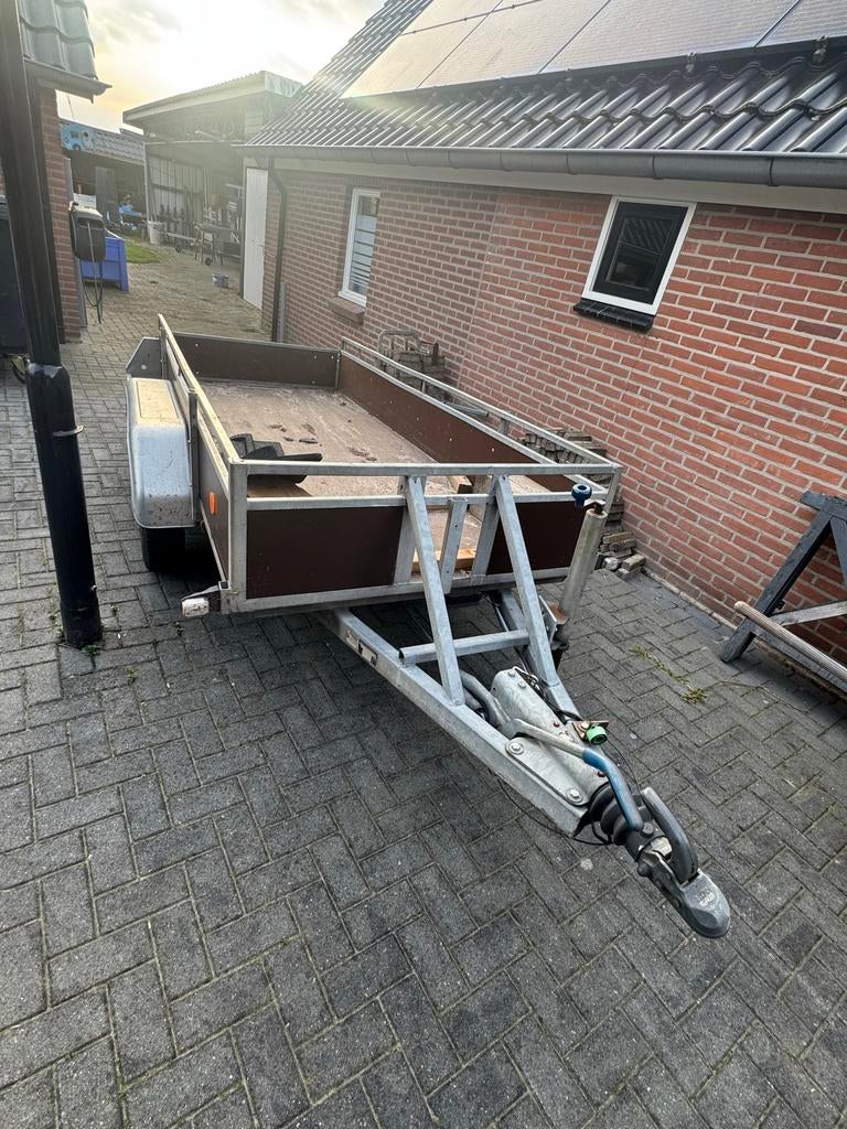 Aanhangwagen, Ophalen, Gebruikt