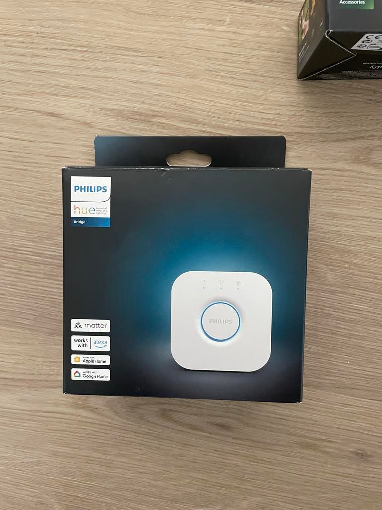 Nieuwe Philips Hue Bridge en omvormer, Ophalen, Nieuw