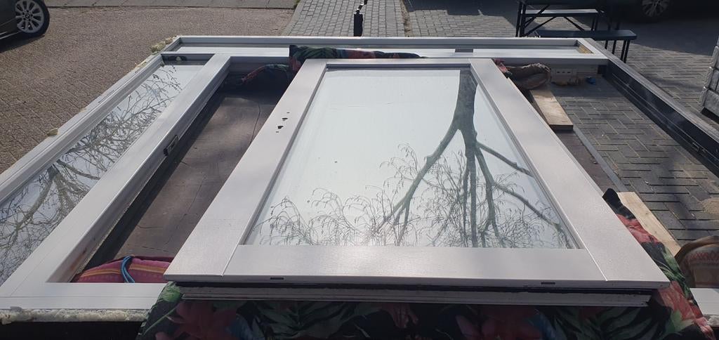 Tuindeuren openslaande deuren pui gevelkozijn kunstof
Zgan, Kunststof, Deurkozijn, Ophalen of Verzenden, Zo goed als nieuw