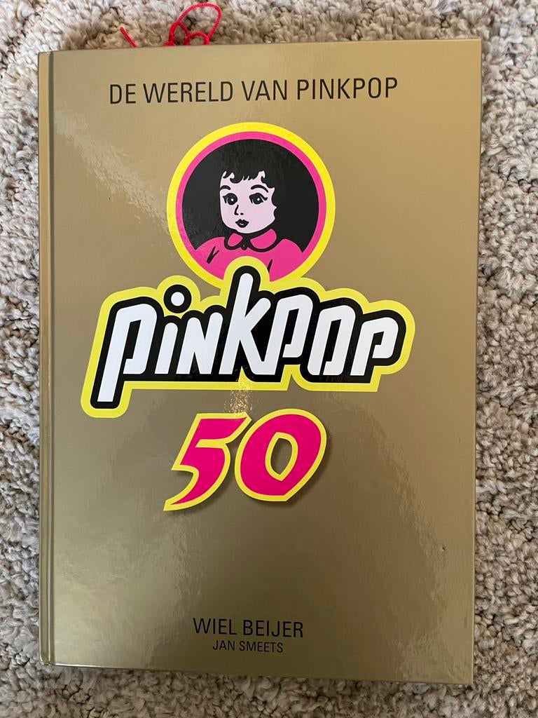 Pinkpop 50 jaar, fotoboek, Ophalen of Verzenden, Zo goed als nieuw, Artiest
