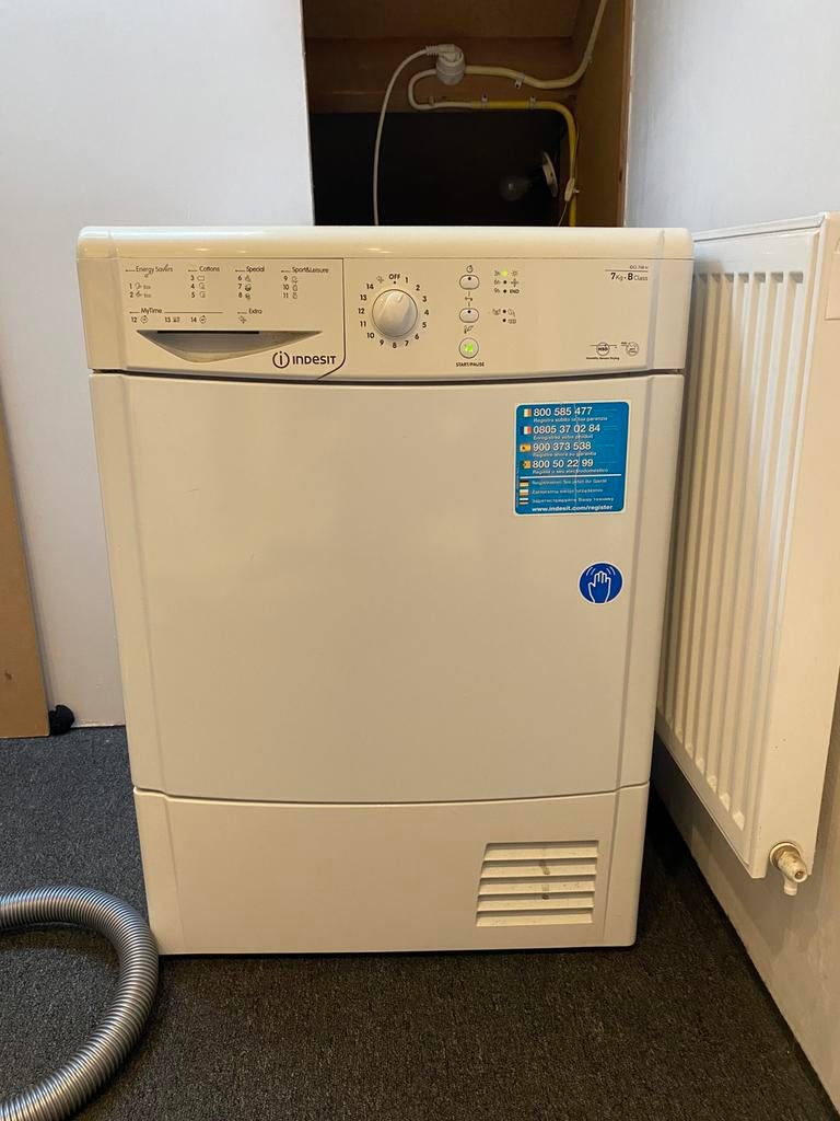 Droger indesit, Witgoed en Apparatuur, Wasdrogers, Ophalen, Gebruikt, Condens, 85 tot 90 cm