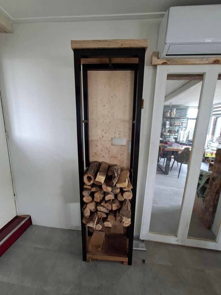 Houtopslag voor bij de kachel, Tuin en Terras, Haardhout, Minder dan 3 m³, Ophalen, Overige houtsoorten, Blokken