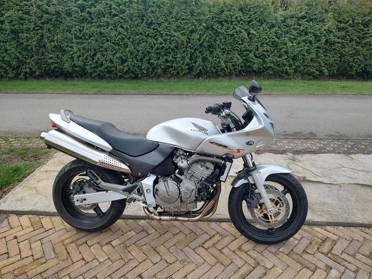 Honda CB600S Hornet - slechts 4900 km, Motoren, Onderdelen | Yamaha, Nieuw, Ophalen