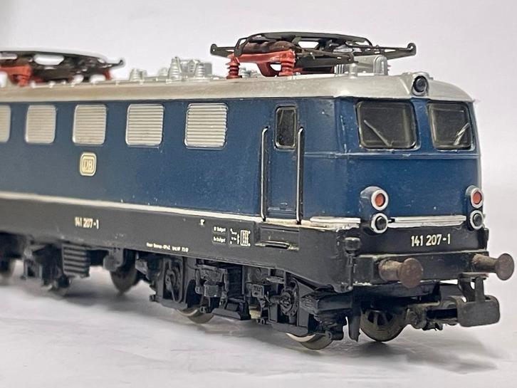 ** NIEUWSTAAT ** Märklin 3033 HAMO ** BR 141 207-1 **, Hobby en Vrije tijd, Modeltreinen | H0, Zo goed als nieuw, Locomotief, Gelijkstroom