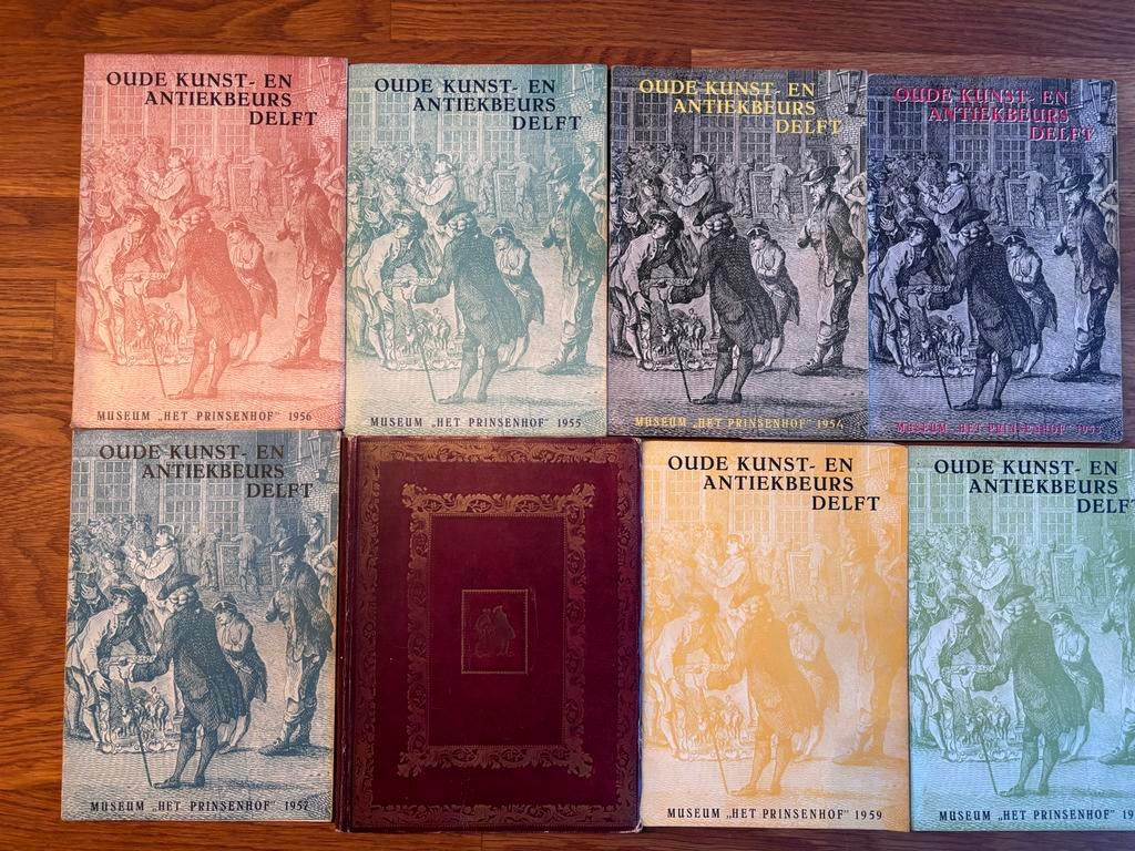 Oude kunst en antiekbeurs Delft boekjes 1953 t/m 1960, Ophalen of Verzenden, Gelezen, Overige onderwerpen
