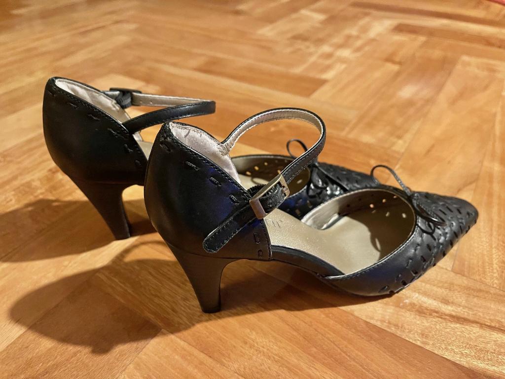 Cellini schoenen maat 36, Zwart, Ophalen of Verzenden, Zo goed als nieuw, Schoenen met hoge hakken
