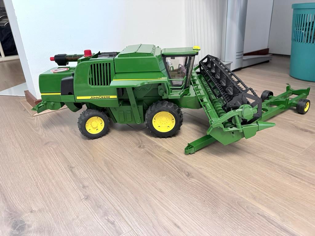 Bruder John Deere T670i Harvester maaidorser, Hobby en Vrije tijd, Ophalen, Gebruikt, Tractor of Landbouw, Overige merken