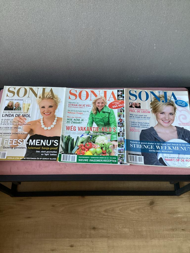 3x Sonja Bakker magazines - Dieet en Lifestyle, Ophalen of Verzenden, Gelezen, Lichaam en Geest