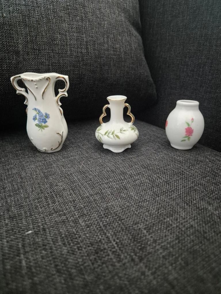 Set van 3 decoratieve mini vaasjes, Huis en Inrichting, Woonaccessoires | Vazen, Ophalen of Verzenden, Overige kleuren, Aardewerk of Porselein