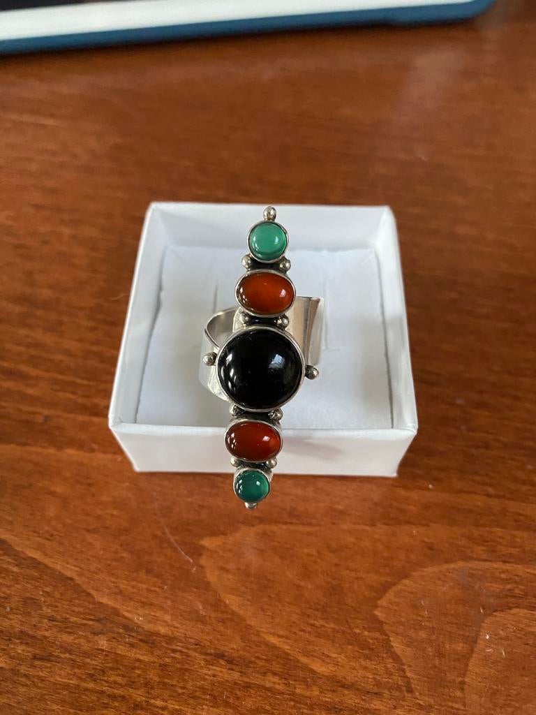 Ring zilver met onyx en carneool maat 18, Ophalen of Verzenden, 18 tot 19, Zilver, Dame