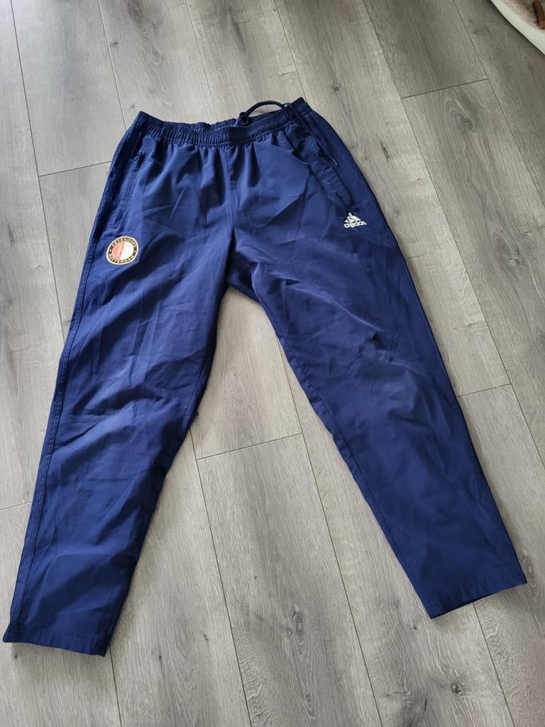 TE KOOP ADIDAS FEYENOORD TRAININGSBROEK MAAT L, Ophalen of Verzenden, Zwart, Voetbal