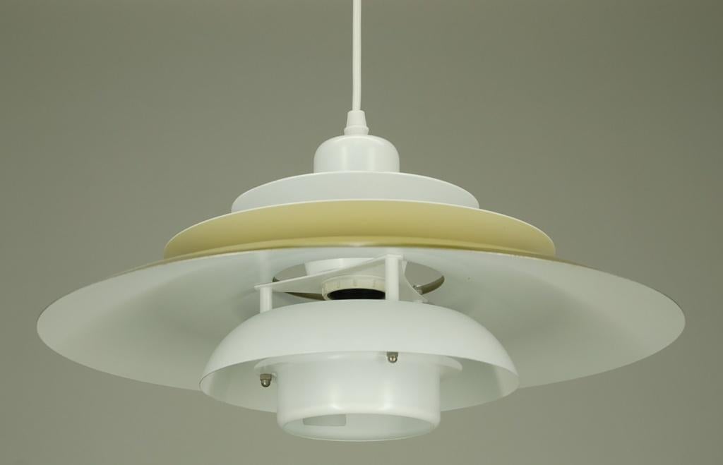 Vintage 1980's  Deense hanglamp 295 euro., Huis en Inrichting, Lampen | Hanglampen, Vintage MCM, Verzenden, Vintage MCM, Zo goed als nieuw