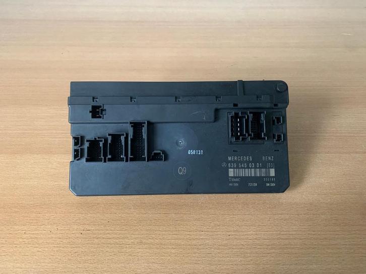 mercedes Vito W639 2003 tot 2014 SAM module 6395450301, Auto-onderdelen, Elektronica en Kabels, Mercedes-Benz, Gebruikt, Ophalen of Verzenden