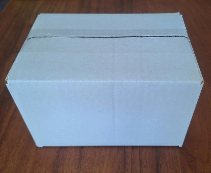 300 stevige verzenddozen wit–200x135x120 mm–enkelgolf karton, Doe-het-zelf en Verbouw, Kratten en Dozen, Nieuw, Doos, 100 cm of meer