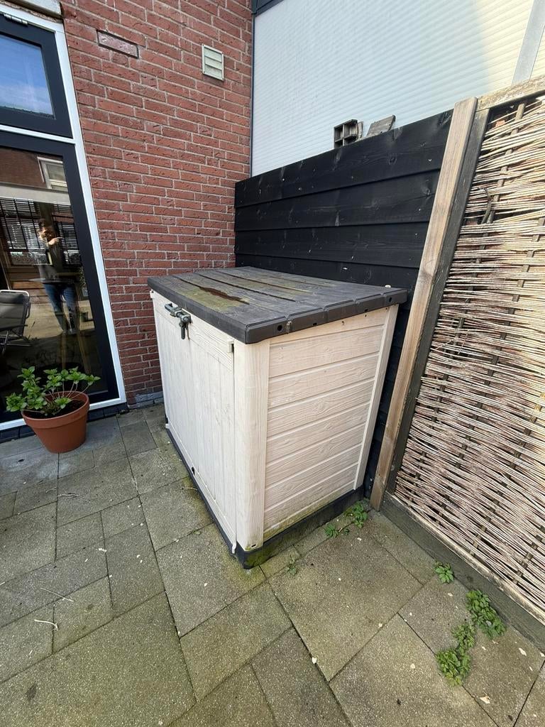 Tuin kast – goede staat, Tuin en Terras, Bergingen en Tuinkasten, Ophalen, Gebruikt, Kunststof, Overige typen