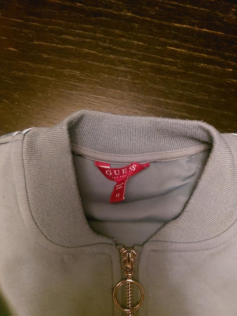 Guess trainingspak, maat m, zo goed als nieuw, Maat 38/40 (M), Guess, Ophalen of Verzenden, Zo goed als nieuw