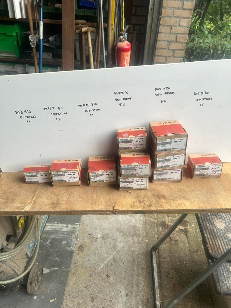 Boutjes, Ophalen, Nieuw, Minder dan 50 mm