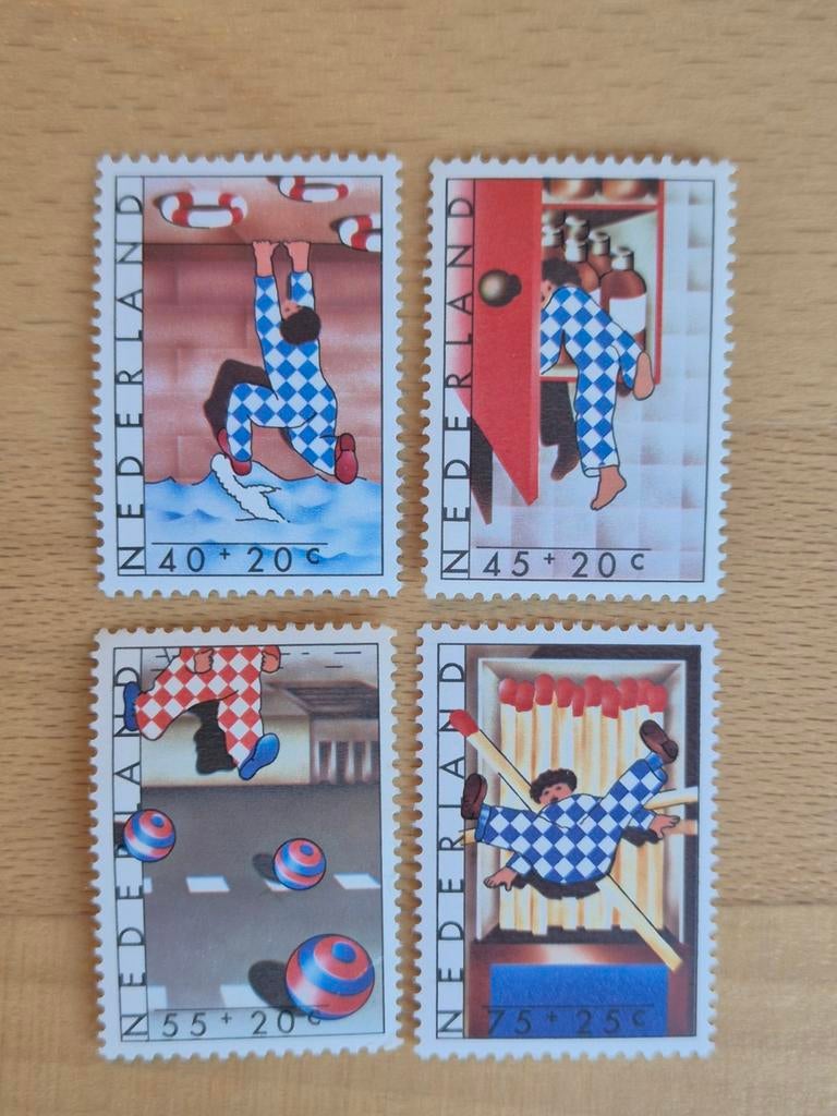 Nederland 1977 kinderpostzegels, Postzegels en Munten, Postzegels | Nederland, Ophalen of Verzenden, Na 1940, Postfris
