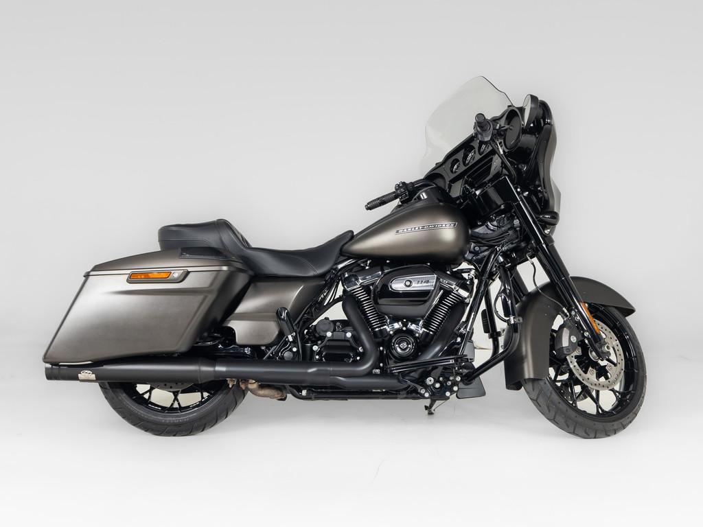 Harley-Davidson FLHXS Street Glide Special Solid Colour, Motoren, Motoren | Harley-Davidson, Bedrijf, Toermotor, Laan van Vredenoord 33
2289 DA  Rijswijk ZH, NL