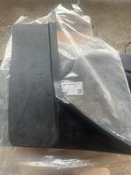 G-klasse Rubber Modderflap W460 W461 LINKS Nieuw, Auto-onderdelen, Ophalen, Voor, Mercedes-Benz, Nieuw