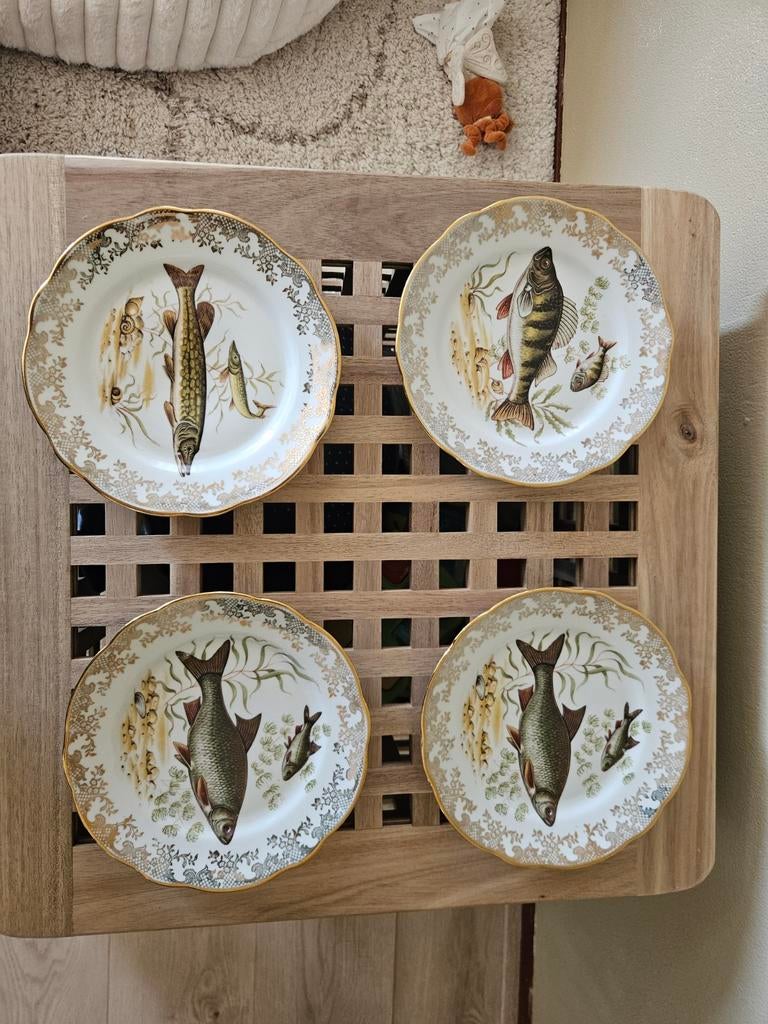 Set van 4 vintage PCVB porseleinen visborden, Antiek en Kunst, Ophalen