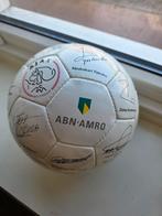 Ajax Bal van AbnAmro met gedrukte Handtekeningen Witschge, Ophalen of Verzenden, Ajax, Overige typen