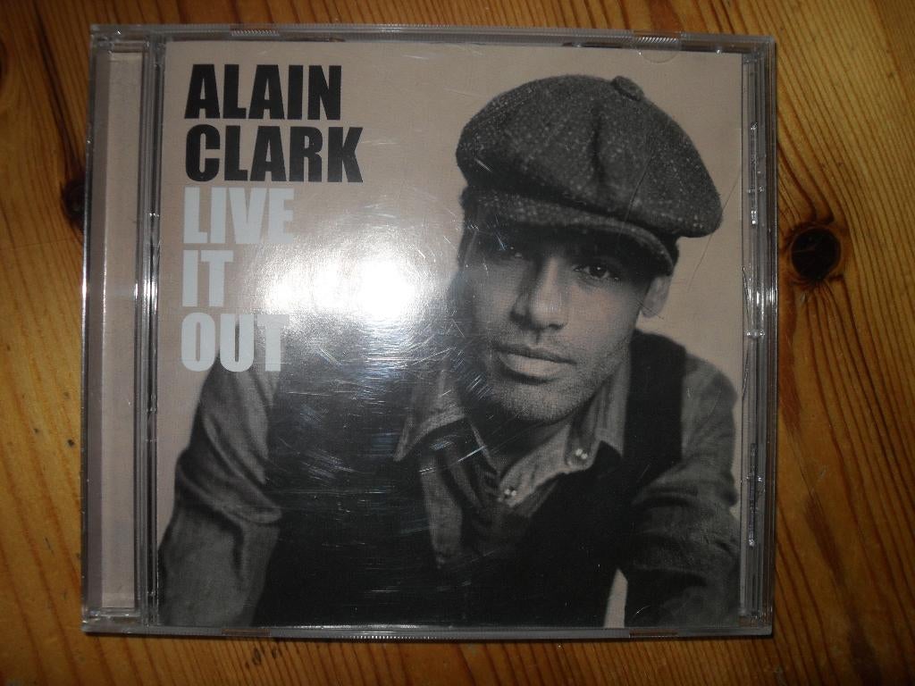 CD ALAIN CLARK-LIVE IT OUT., Ophalen of Verzenden, 2000 - 2009, Zo goed als nieuw