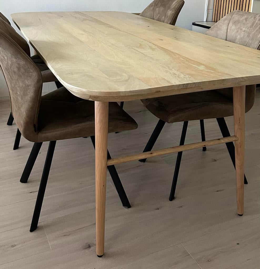 Eettafel | Deens ovaal van mangohout, Ophalen, 200 cm of meer, Zo goed als nieuw, Vijf personen of meer