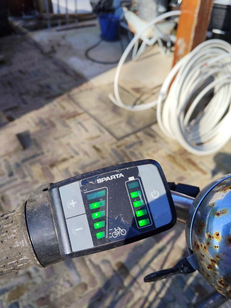 Sparta pickup elektrisch met werk, Ophalen, Gebruikt, Sparta