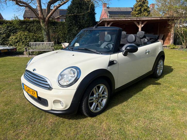 Mini Cooper Cabrio 1.6 Chili (2011) - Wit, Auto's, Mini, Particulier, Cabrio, Airconditioning, Automatische klimaatregeling, Bluetooth