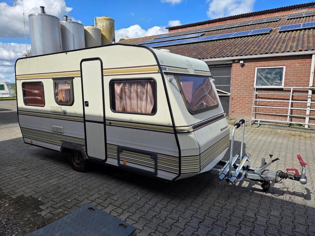 Tec 420 , 4 pers.,1988 , met voortent, Standaardzit, T.E.C., Omvormbare zithoek, 750 - 1000 kg