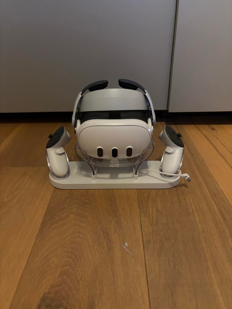 Meta Quest 3 VR-bril met koffer en docking station, Ophalen of Verzenden, Zo goed als nieuw, Overige platformen
