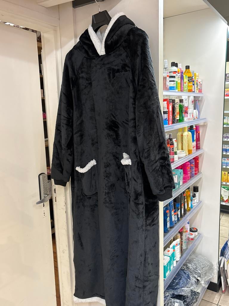 Warme Zwarte Onesie - Ideaal voor Thuis & Marktverkoop, Kleding | Dames, Huispakken, Ophalen of Verzenden, Nieuw, Maat 46/48 (XL) of groter