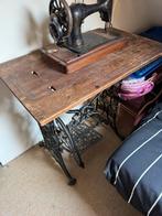 Antieke Singer Naaimachine - Met Naumann Traptafel, Ophalen