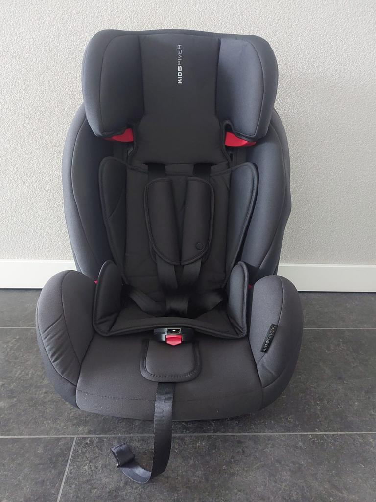 Autostoel met verkleiner, weinig gebruikt, Kinderen en Baby's, Autostoeltjes, Autogordel, Zo goed als nieuw, 9 t/m 36 kg, Ophalen