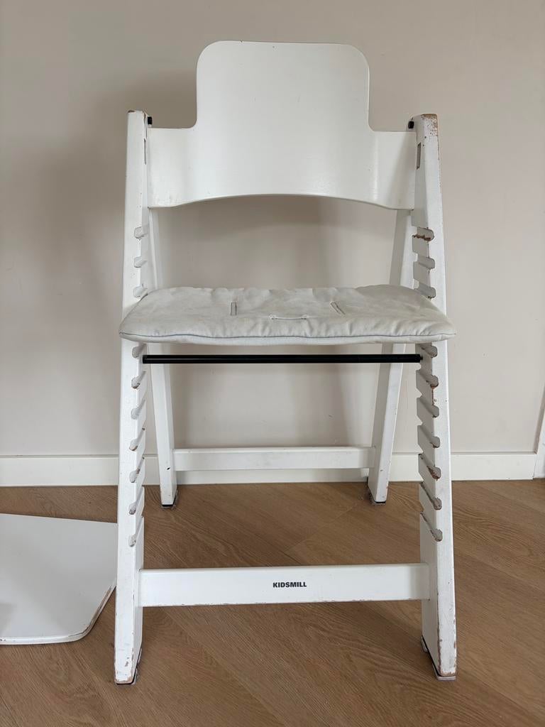 Kidsmill Up! Meegroeistoel met babyset en tafeltje, Ophalen, Gebruikt, Meegroeistoel, Afneembaar eetblad
