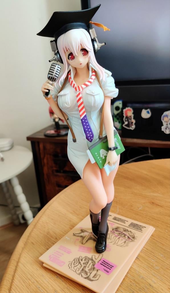Super Sonico Campus Life Ichiban Kuji anime figure, Verzamelen, Poppetjes en Figuurtjes, Ophalen of Verzenden, Zo goed als nieuw