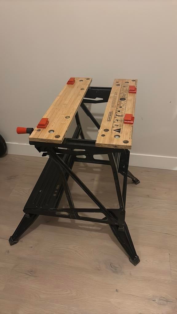 BLACK+DECKER Workmate (536) - Opvouwbare Werkbank, Doe-het-zelf en Verbouw, Werkbanken, Ophalen, Zo goed als nieuw, Minder dan 70 cm