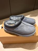 UGG Tasman II pantoffels blauw maat 36 nieuw in doos, Ophalen of Verzenden, Nieuw, Blauw, Pantoffels of Sloffen