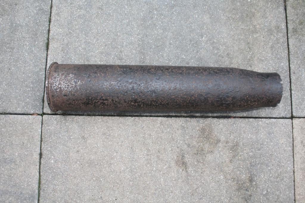 Duitse huls KWK40 , 7,5cm  vondst  leeg, Verzamelen, Militaria | Tweede Wereldoorlog, Verzenden, Duitsland, Hulzen of Bodemvondsten