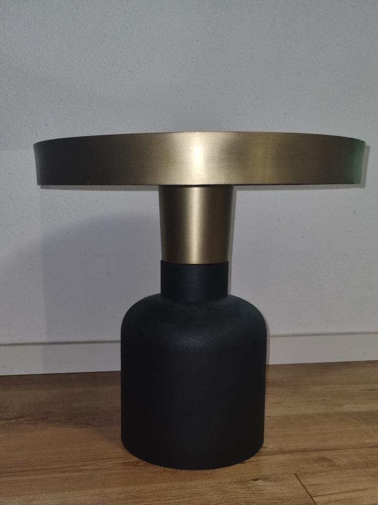 Bijzettafel zwart/goud, Ophalen, Gebruikt