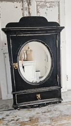 Oude wand spiegelkast, Ophalen of Verzenden