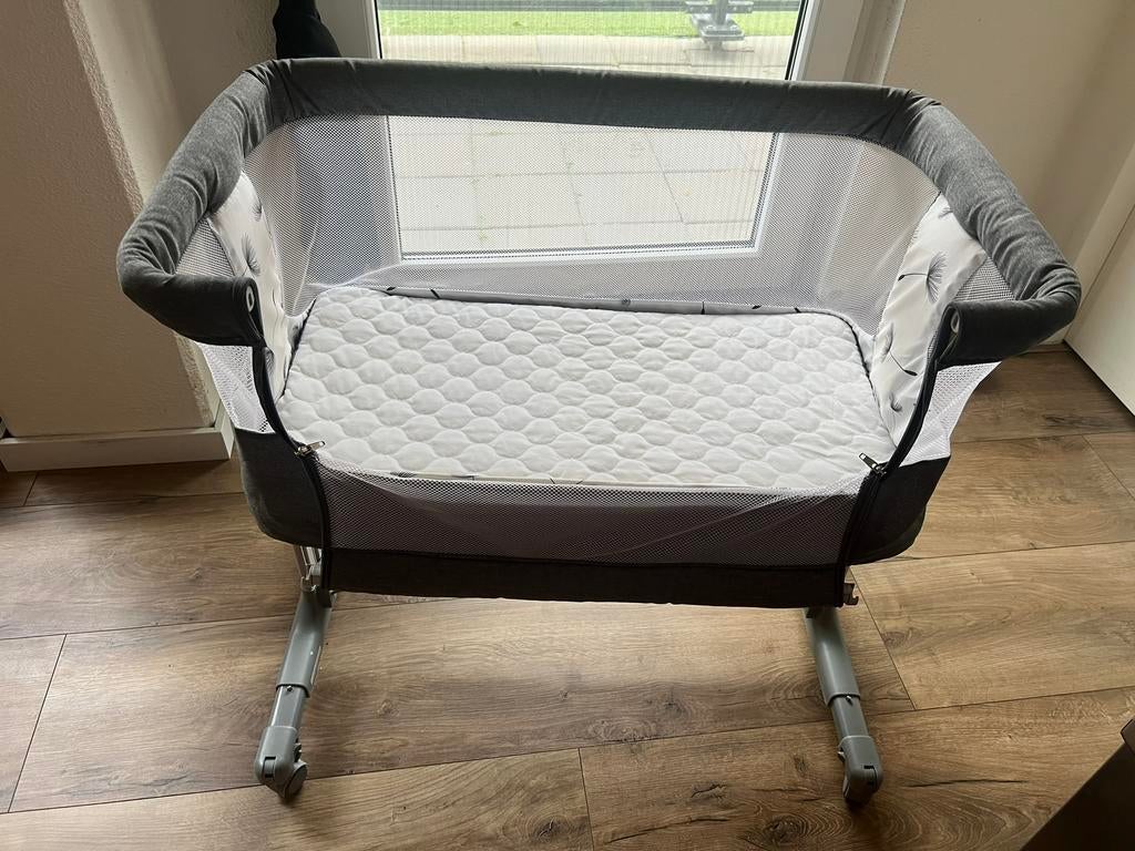 Lionelo Aurora grijs co-sleeper, Ophalen, Zo goed als nieuw, Wieg
