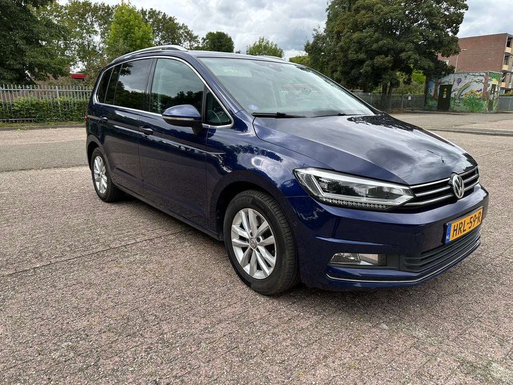 Volkswagen Touran 1.5 TSI Highline 150 PK 7-DSG 2017, Auto's, Volkswagen, Particulier, Touran, ABS, Achteruitrijcamera, Airbags