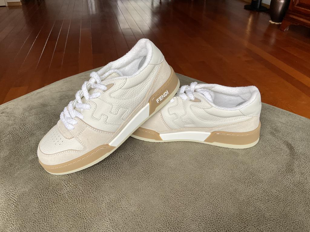 Fendi Sneakers , maat 40, Overige kleuren, Nieuw, Ophalen of Verzenden, Sneakers of Gympen