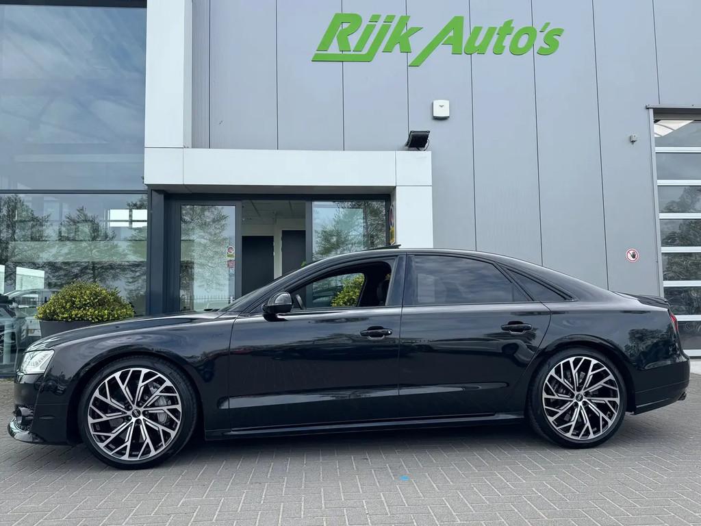 Audi A8 4.0 TFSI S8 Quattro *700pk! *ABT* Keram € 33.895,0, Automaat, Gebruikt, 8 cilinders, Bedrijf