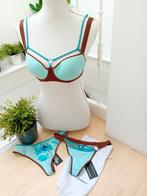 Marlies Dekkers BH 70C en Strings S - Nieuwstaat, Marlies Dekkers, Ophalen of Verzenden, Blauw, BH