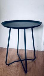 Zwarte metalen bijzettafel - Modern en stijlvol, Huis en Inrichting, Tafels | Bijzettafels, 45 tot 60 cm, Minder dan 55 cm, Gebruikt