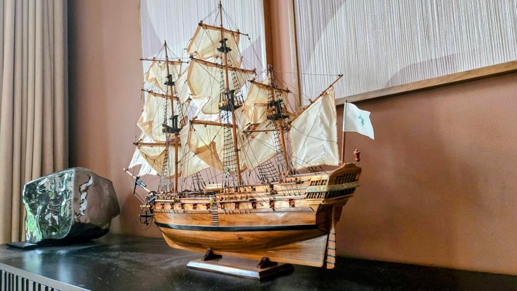 Gedetailleerd model van een historisch zeilschip, Hobby en Vrije tijd, Modelbouw | Boten en Schepen, Zo goed als nieuw, Groter dan 1:32